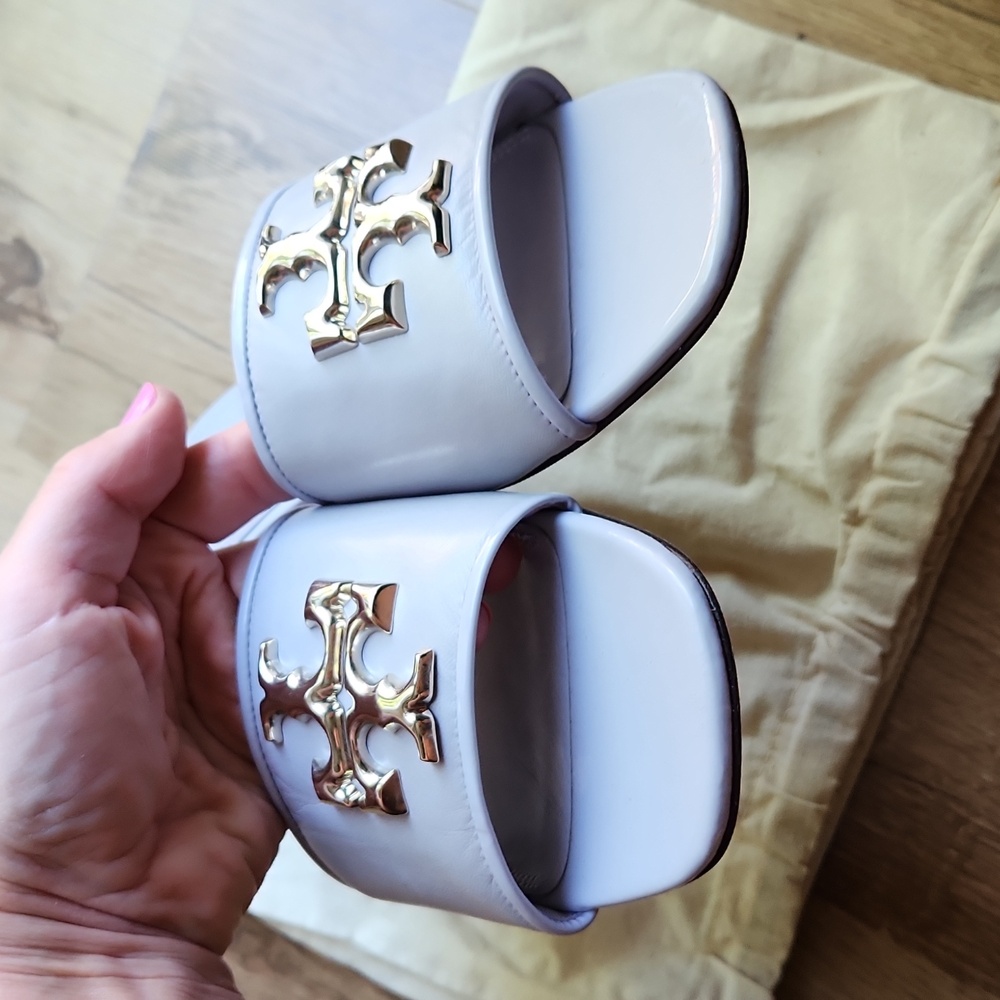 New Rare Tory Burch Eleanor Calfskin Medallion sandals/slides lavender size 8.5 - Picture 5 of 12